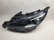 Laden Sie das Bild in den Galerie-Viewer, Frontscheinwerfer Peugeot 2008 I 9825313980 Links Scheinwerfer Headlight SCH6579177377ie