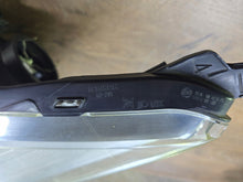 Load image into Gallery viewer, Frontscheinwerfer Toyota Verso S 52-210 Links Scheinwerfer Headlight SCH6151854899ci