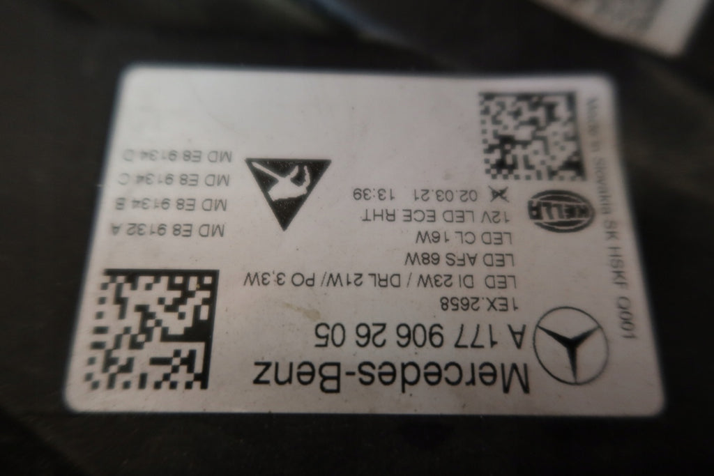 Frontscheinwerfer Mercedes-Benz W177 A1779062605 LED Rechts Headlight SCH3665506043jx