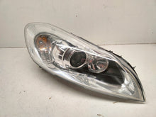 Laden Sie das Bild in den Galerie-Viewer, Frontscheinwerfer Volvo C70 II 31214784 0301256282 Xenon Rechts Headlight