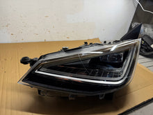 Laden Sie das Bild in den Galerie-Viewer, Frontscheinwerfer Seat Ibiza I 6F1941007 Links Scheinwerfer Headlight SCH6270026674rt