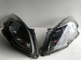 Frontscheinwerfer Opel Zafira C 13399858 13399859 Ein Stück (Rechts oder Links)