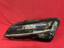 Load image into Gallery viewer, Frontscheinwerfer Skoda Superb III 3V1941015D LED Links Scheinwerfer Headlight SCH2488920313my