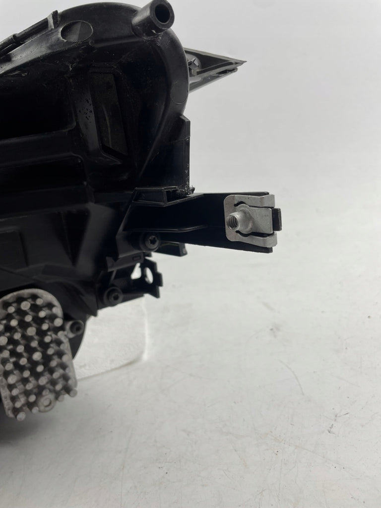 Frontscheinwerfer VW Tiguan Allspace 5NN941036B 8512200 Rechts Headlight SCH2180822334sl