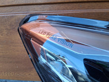 Laden Sie das Bild in den Galerie-Viewer, Frontscheinwerfer Renault Captur I 260107244R Full LED Rechts Headlight SCH8481051807lp