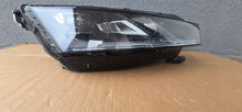 Load image into Gallery viewer, Frontscheinwerfer Skoda Octavia 5E4941016A Full LED Rechts Headlight SCH1566480956xh