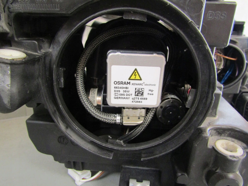 Frontscheinwerfer VW Touran 1t1 Xenon Links Scheinwerfer Headlight SCH1349328609ar