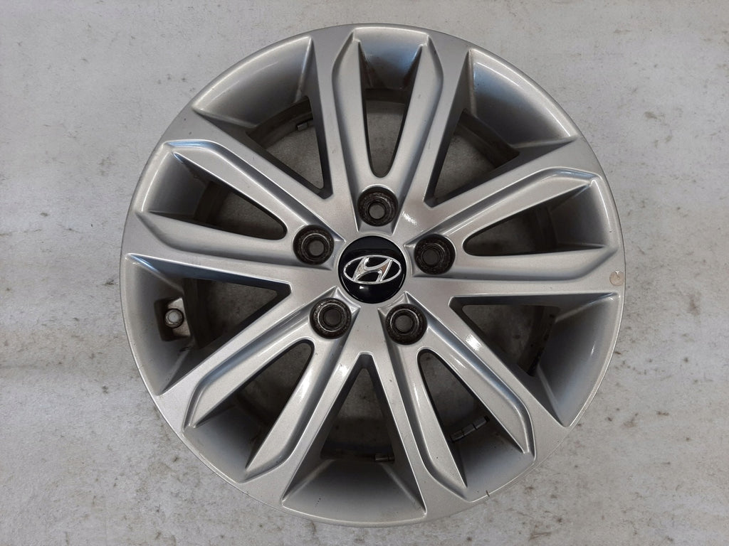 1x Alufelge 16 Zoll 6.5" 5x114.3 53ET Glanz Silber 52910-3Y450 Hyundai Elantra