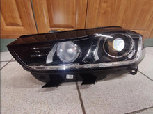 Laden Sie das Bild in den Galerie-Viewer, Frontscheinwerfer Jaguar Xe X760 GX7313W030E Xenon Links Scheinwerfer Headlight SCH2210074744ap