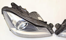 Load image into Gallery viewer, Frontscheinwerfer Mercedes-Benz W204 A2048204439 Xenon Rechts Headlight