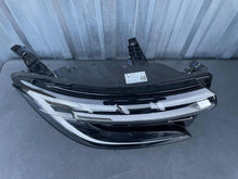 Laden Sie das Bild in den Galerie-Viewer, Frontscheinwerfer Renault 260103381R LED Rechts Scheinwerfer Headlight