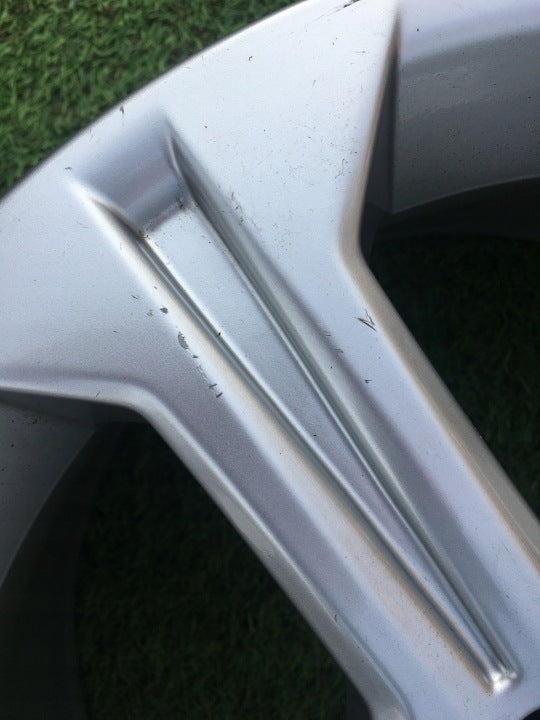 1x Alufelge 17 Zoll 8.0" 5x112 57ET Glanz Silber A2044010104 Mercedes-Benz W204 FEL6334726075ic