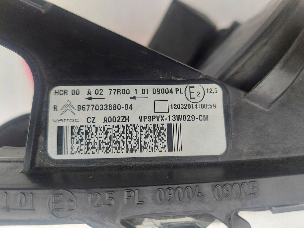Frontscheinwerfer Citroën C3 II 9677033880 Rechts Scheinwerfer Headlight