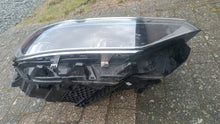 Load image into Gallery viewer, Frontscheinwerfer VW Passat B8 3G1941082P LED Rechts Scheinwerfer Headlight SCH9301725096zv