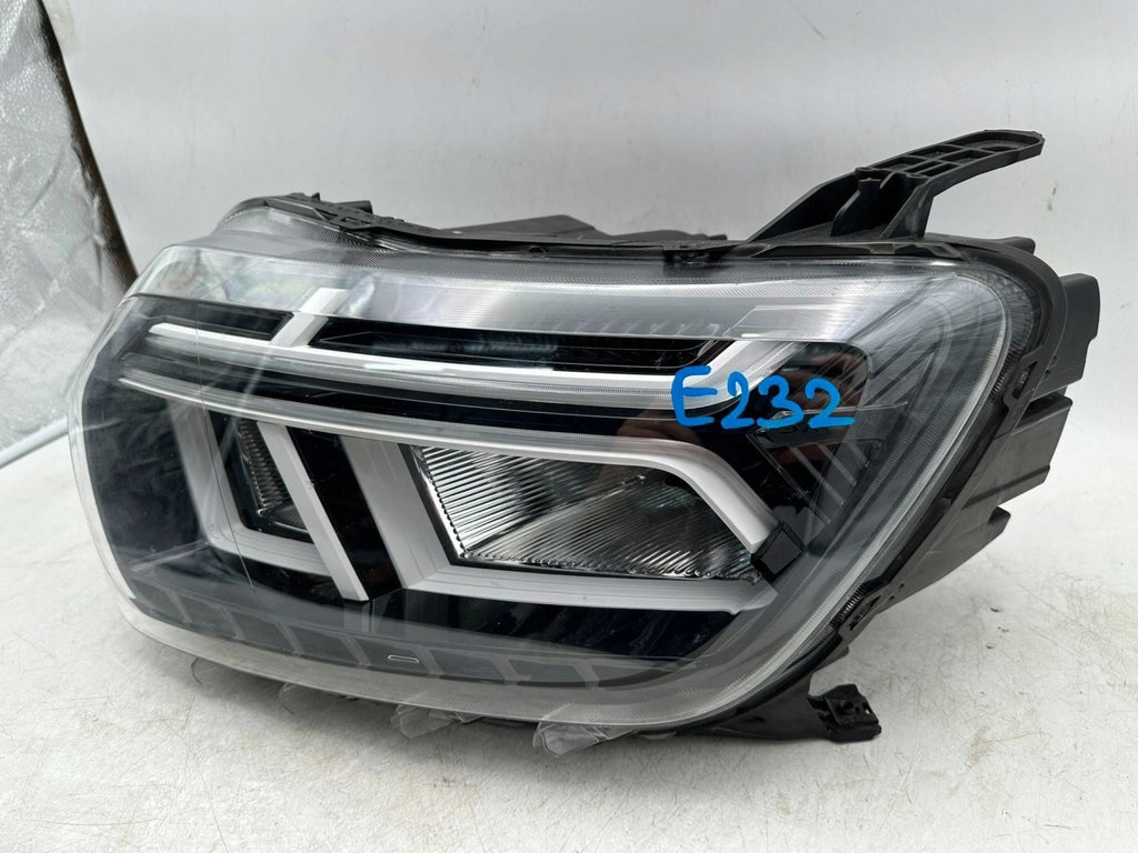 Frontscheinwerfer Dacia Duster 260602465R Links Scheinwerfer Headlight SCH8233063217je