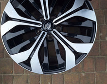 Load image into Gallery viewer, 1x Alufelge 18 Zoll 7.5" 5x114.3 45ET Glanz Schwarz 403007567R Renault Arkana FEL3319018916ms