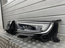 Laden Sie das Bild in den Galerie-Viewer, Frontscheinwerfer Opel Mokka 9834016680 9834016880 LED Rechts oder Links