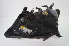 Laden Sie das Bild in den Galerie-Viewer, Frontscheinwerfer Toyota Avensis Rechts Scheinwerfer Headlight SCH6167294622uv