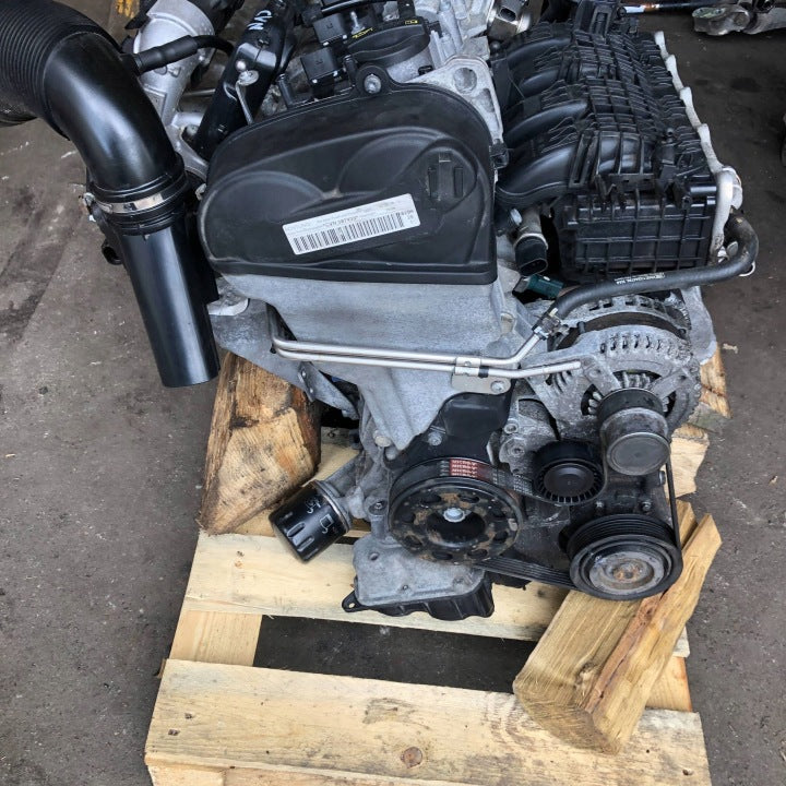 Motor Audi A4 B9 CVNA 1.4 TFSI 150PS 110kW Benzin Engine Komplett MOT8302905608qa