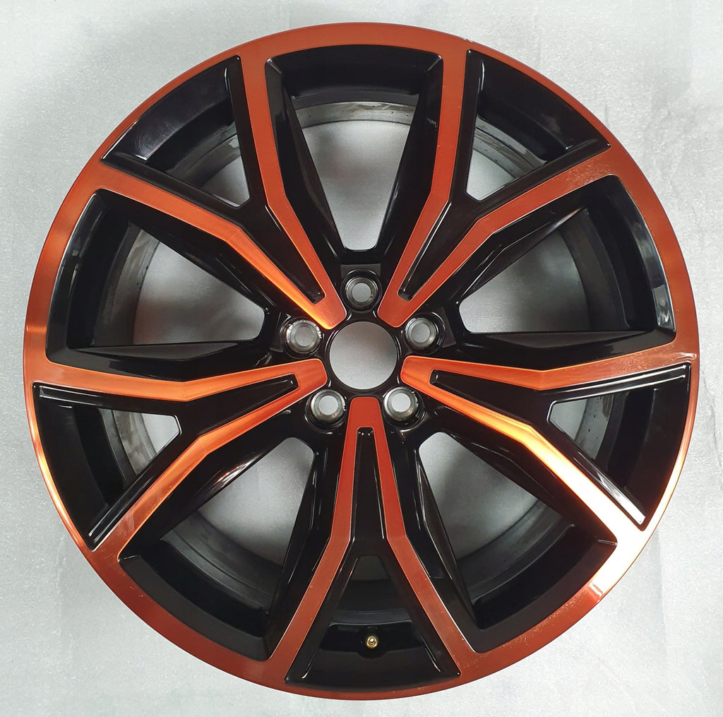 1x Alufelge 18 Zoll 7.0" 5x100 39ET 2GM601025F VW T-Roc T Roc T-Cross Cross