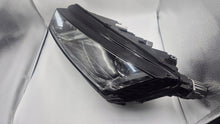 Laden Sie das Bild in den Galerie-Viewer, Frontscheinwerfer Skoda 5E4941015 Full LED FALSE Scheinwerfer Headlight SCH9712945757xc