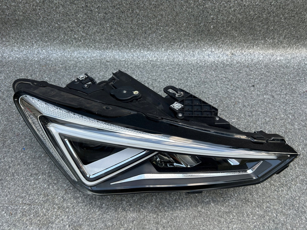 Frontscheinwerfer Seat Leon 5FB941008F Rechts Scheinwerfer Headlight SCH8539491901gi