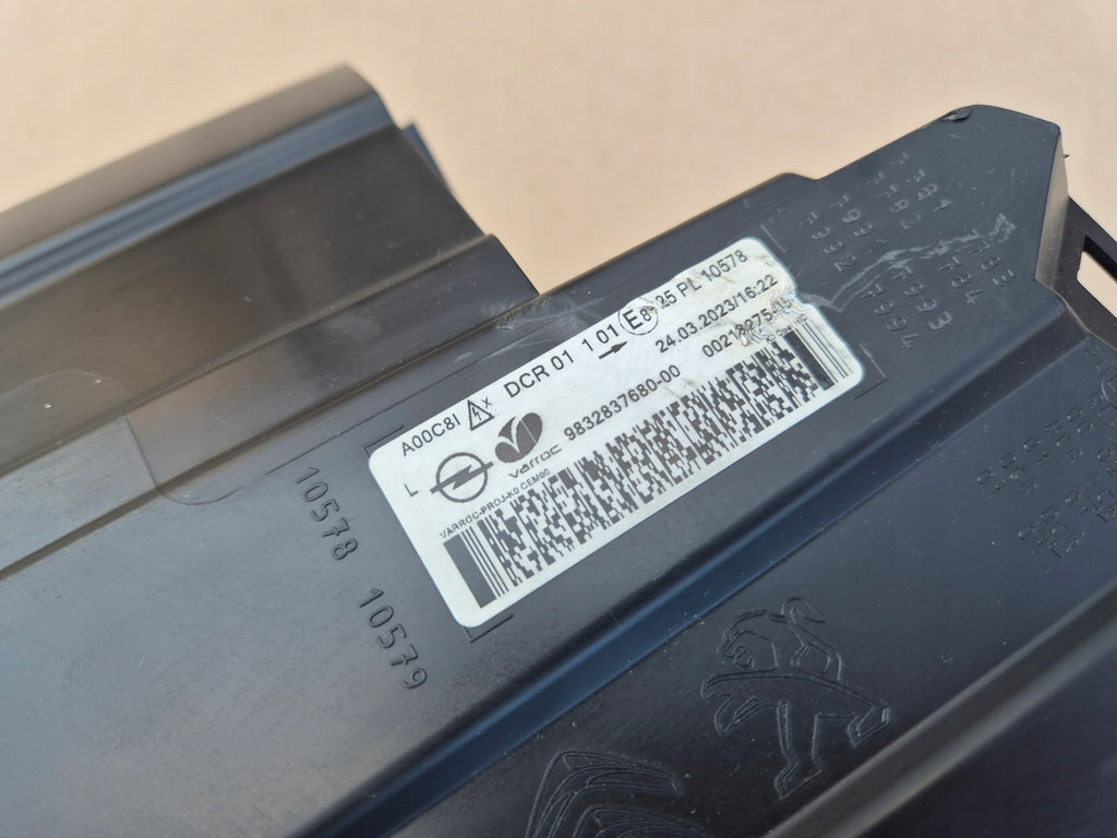 Frontscheinwerfer Citroën Jumpy 9832837680-00 Xenon Rechts oder Links SCH7324200743ha