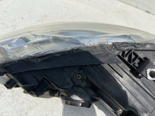 Load image into Gallery viewer, Frontscheinwerfer VW Eos 1Q1941752 Xenon Ein Stück (Rechts oder Links) Headlight SCH5947671321qd