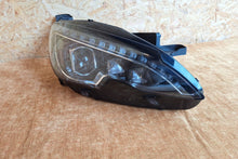 Laden Sie das Bild in den Galerie-Viewer, Frontscheinwerfer Peugeot 308 967783238001 LED Rechts Scheinwerfer Headlight SCH6485900157xz