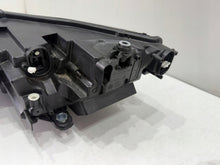 Laden Sie das Bild in den Galerie-Viewer, Frontscheinwerfer Skoda Octavia IV 5E4941015A 5E4941016A Ein Satz Headlight SCH3364774562bh