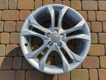 Load image into Gallery viewer, 1x Alufelge 18 Zoll 8.0&quot; 5x112 31ET Silber 8T0601025A Audi A5 Rim Wheel