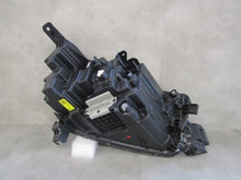 Laden Sie das Bild in den Galerie-Viewer, Frontscheinwerfer Opel Frontera 9850142580 LED Links Scheinwerfer Headlight SCH2489573609hx