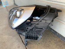 Laden Sie das Bild in den Galerie-Viewer, Frontscheinwerfer Audi Q3 83A941011 Full LED Links Scheinwerfer Headlight SCH3513233947pt
