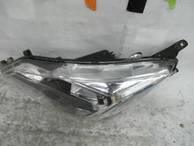 Laden Sie das Bild in den Galerie-Viewer, Frontscheinwerfer Mitsubishi Space Star Links Scheinwerfer Headlight