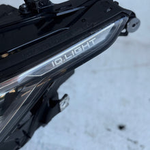 Laden Sie das Bild in den Galerie-Viewer, Frontscheinwerfer VW Golf VIII 5H1941059 LED Links Scheinwerfer Headlight SCH7072476964yc