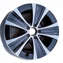 Laden Sie das Bild in den Galerie-Viewer, 1x Alufelge 18 Zoll 9.0&quot; 5x112 52,5ET A2134015300 Mercedes-Benz W213 Rim Wheel