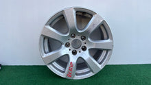 Laden Sie das Bild in den Galerie-Viewer, 1x Alufelge 17 Zoll 8.0" 5x120 30ET 6777654 BMW F11 F06 F10 F01 F12 F07 FEL3570813392dl
