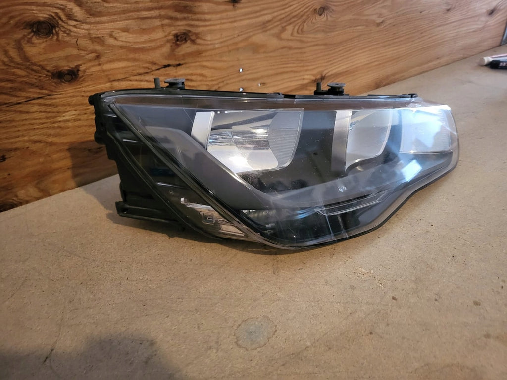 Frontscheinwerfer Audi A1 8X0941004A LED Rechts Scheinwerfer Headlight