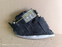 Load image into Gallery viewer, Frontscheinwerfer VW Touareg 7L6941015BK Xenon Links Scheinwerfer Headlight