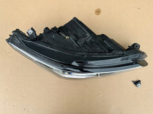 Laden Sie das Bild in den Galerie-Viewer, Frontscheinwerfer VW Golf VIII 5H1941006C Rechts Scheinwerfer Headlight SCH3936602529lv