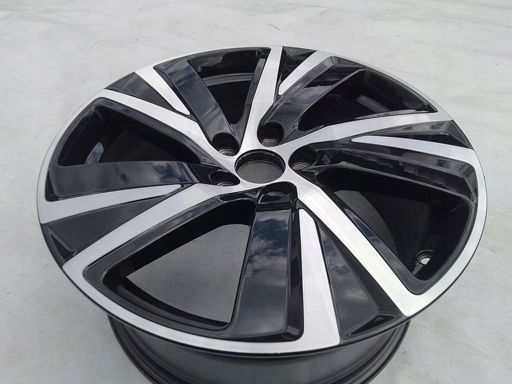 1x Alufelge 18 Zoll 8.0" 5x108 42ET 32134631 Volvo S90 V90 Rim Wheel