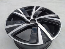 Laden Sie das Bild in den Galerie-Viewer, 1x Alufelge 18 Zoll 8.0&quot; 5x108 42ET 32134631 Volvo S90 V90 Rim Wheel