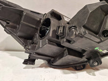 Load image into Gallery viewer, Frontscheinwerfer Opel Astra K 39047198 LED Links Scheinwerfer Headlight SCH1967668147lx