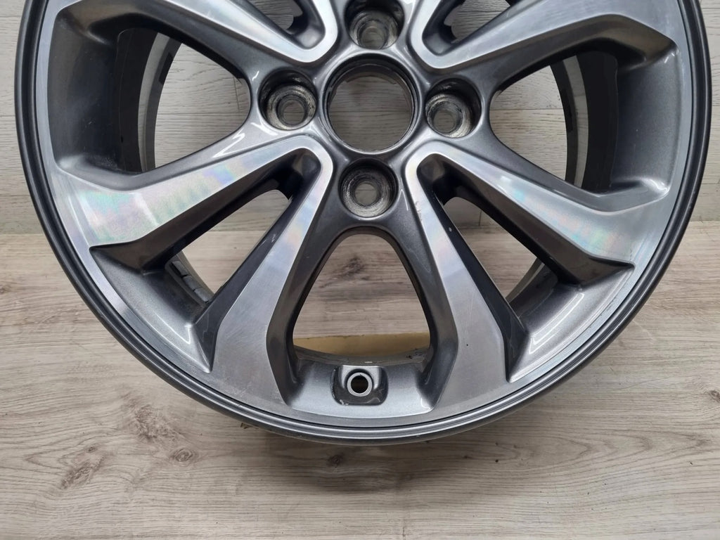 1x Alufelge 15 Zoll 6.0" 4x100 47ET Glanz Grau 52910C8800 Hyundai I10 Mg FEL4645956473km