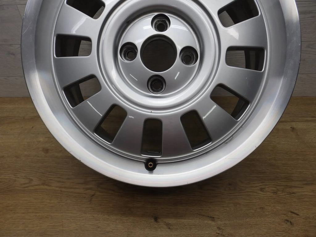 1x Alufelge 16 Zoll 6.0" 4x100 43ET 1S0601025B VW Up Rim Wheel