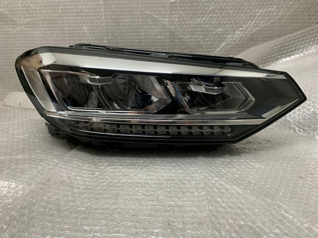 Frontscheinwerfer VW Touran 5TB941036B LED Rechts Scheinwerfer Headlight