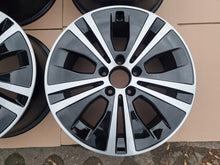 Laden Sie das Bild in den Galerie-Viewer, 4x Alufelge 17 Zoll 7.5" 5x112 40ET Mercedes-Benz Vito Rim Wheel FEL5052189356le