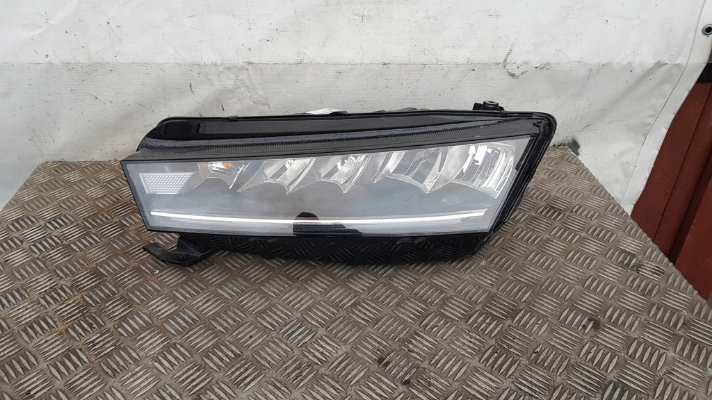Frontscheinwerfer Skoda Octavia IV 5E4941015 LED Links Scheinwerfer Headlight SCH5078120794ig