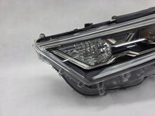 Laden Sie das Bild in den Galerie-Viewer, Frontscheinwerfer Toyota V Links Scheinwerfer Headlight SCH9969751122xx