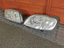 Laden Sie das Bild in den Galerie-Viewer, Frontscheinwerfer VW Touran 1T0941005D Ein Stück (Rechts oder Links) Headlight
